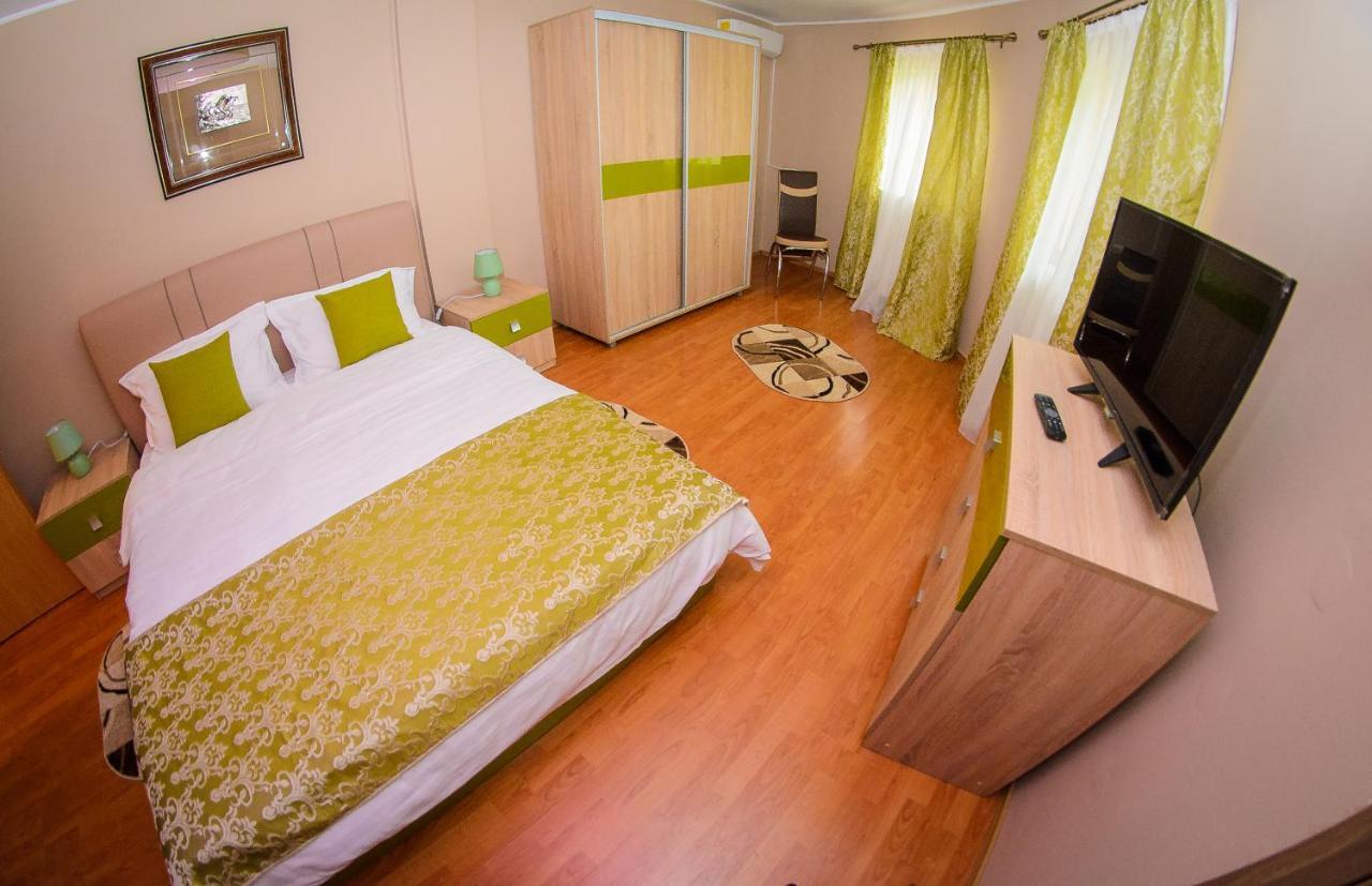 Casa Liana Hotell Oradea Eksteriør bilde
