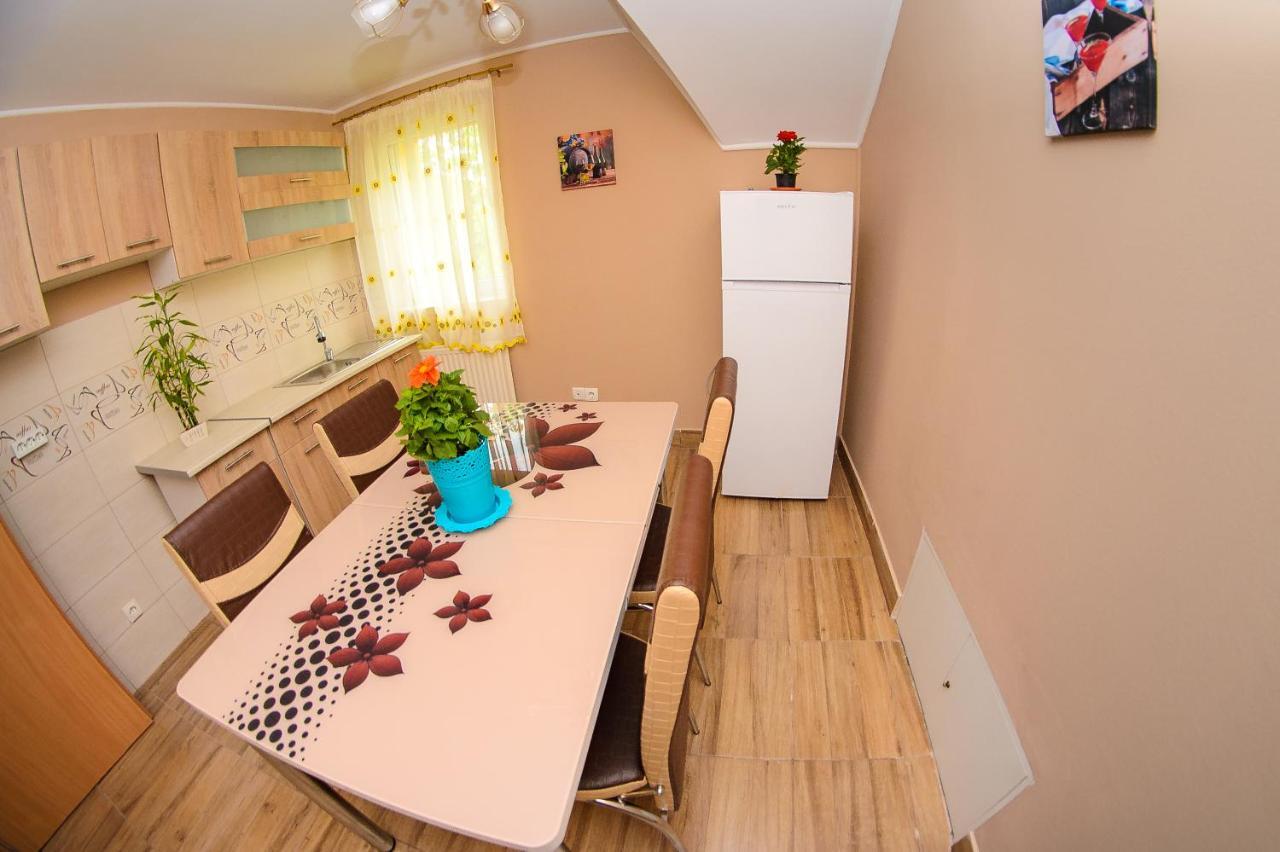 Casa Liana Hotell Oradea Eksteriør bilde